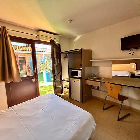 Hotel Acajou 아르젤레쉬르메르 외부 사진