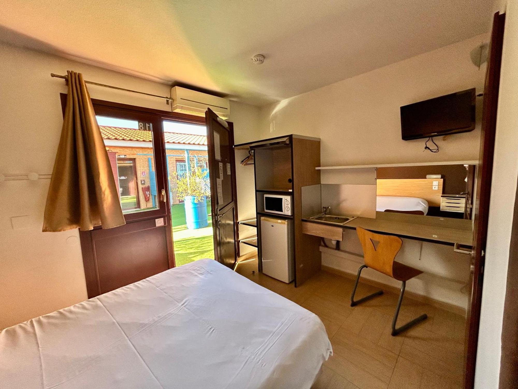 Hotel Acajou 아르젤레쉬르메르 외부 사진